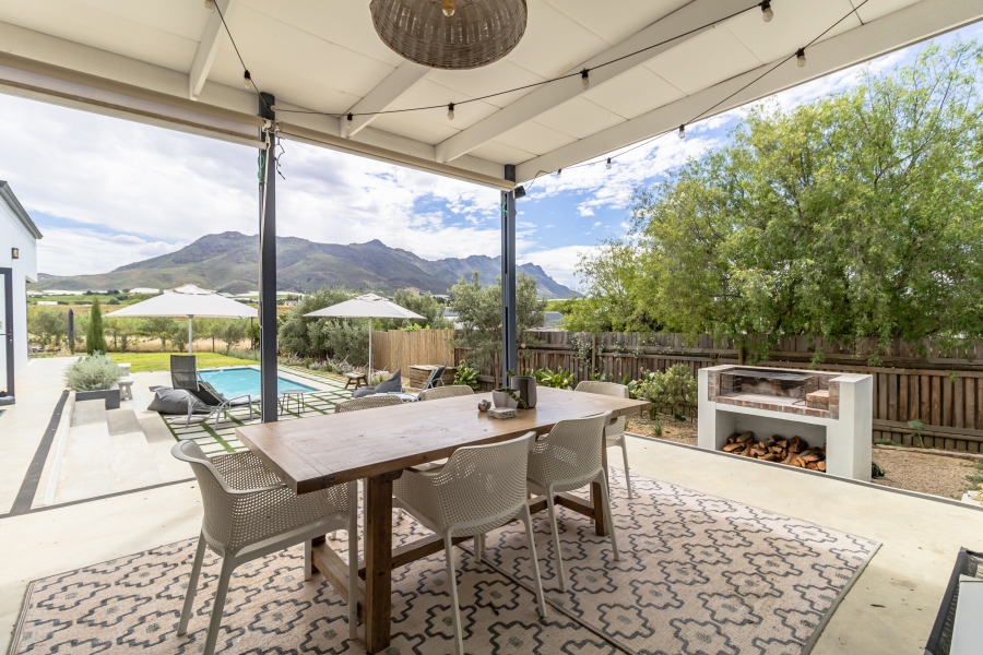 3 Bedroom Property for Sale in Riebeek Kasteel Western Cape